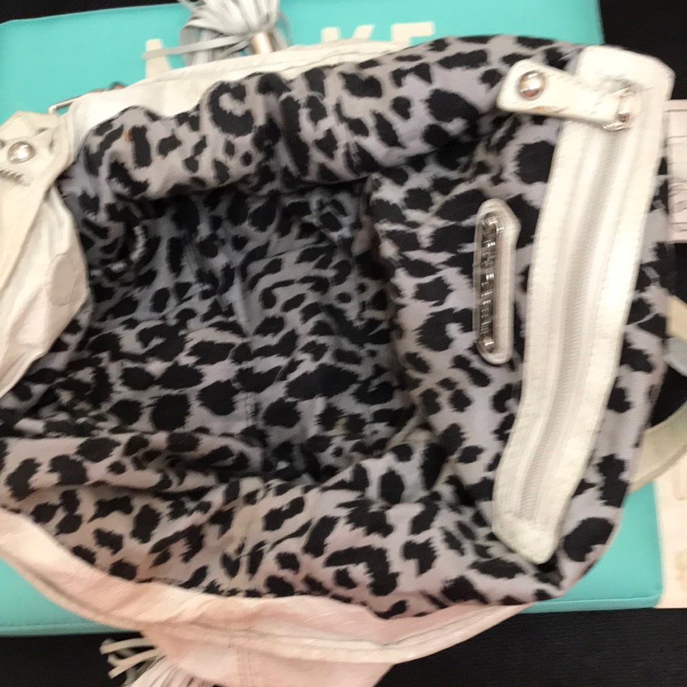 Purse - Picture 4 of 5
